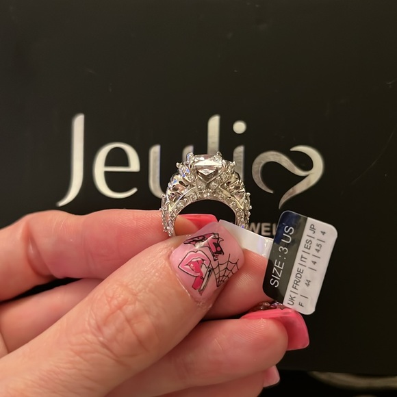 Jeulia Skeleton Sterling Silver Engagement Ring Size 3 - Picture 13 of 15